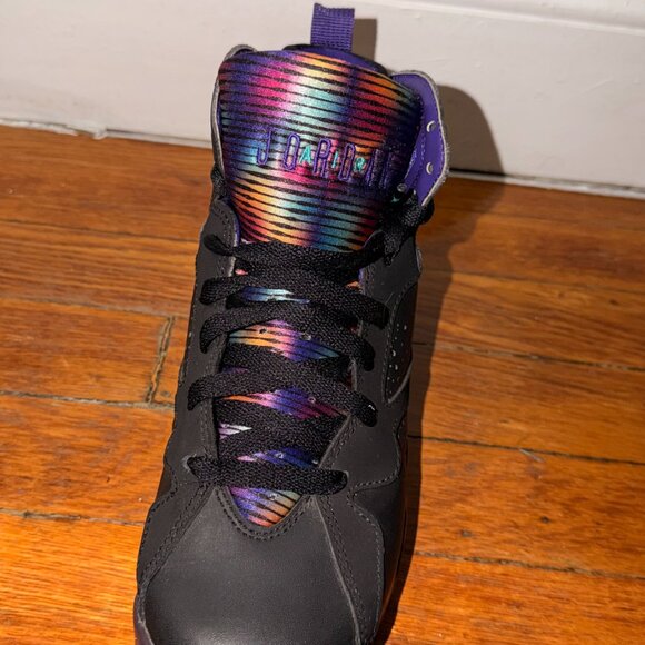 Latest Photos Of Air Jordan 7 GS  Jordan 7 Lola Bunny\'s